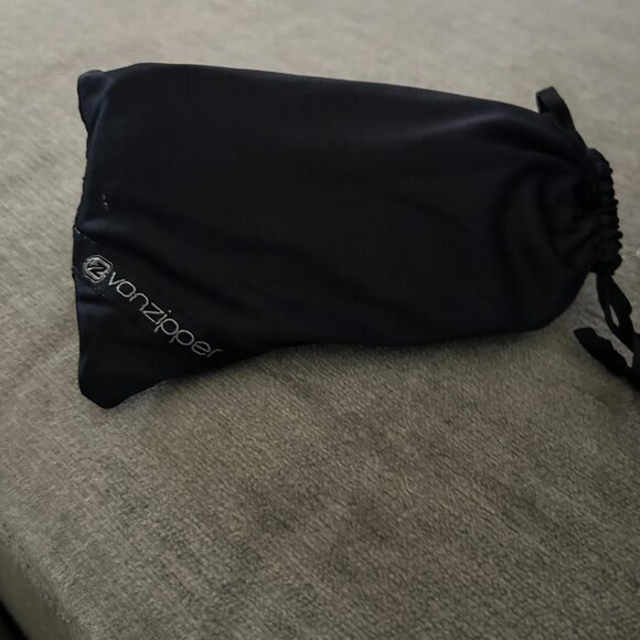 Von Zipper Sunglasses - never worn - Picture 5 of 5